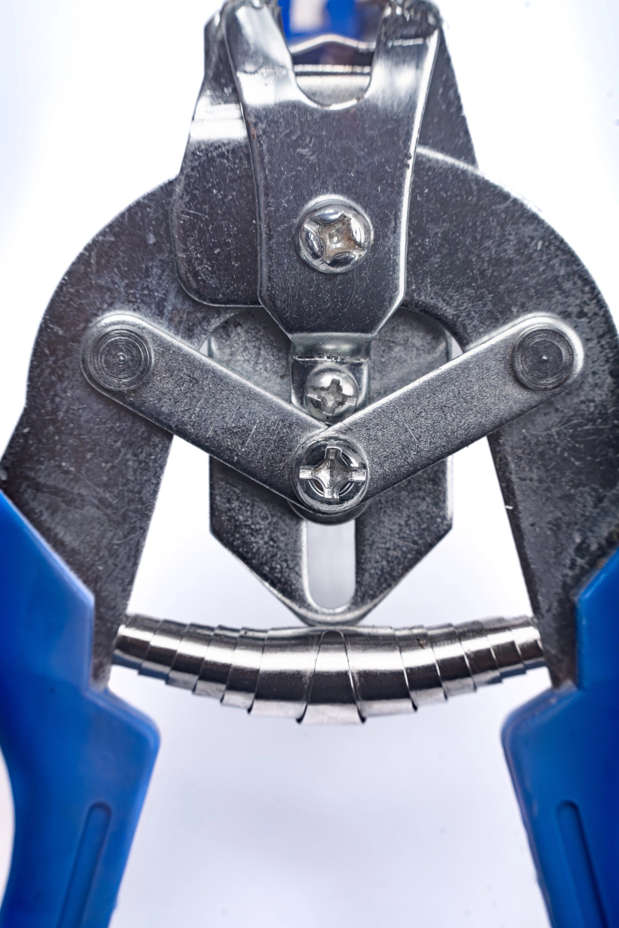 Heavy-Duty Cage Plier with M Clips